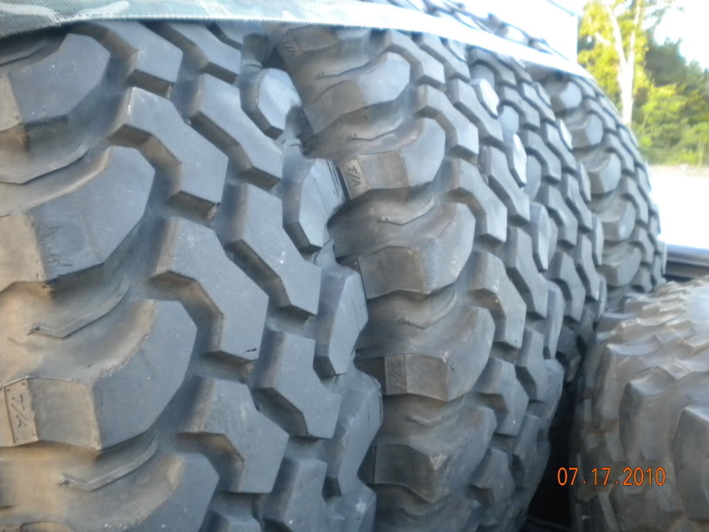864runner264_e535f094f47456fe5619d07b1b75686053df8b0e.jpg