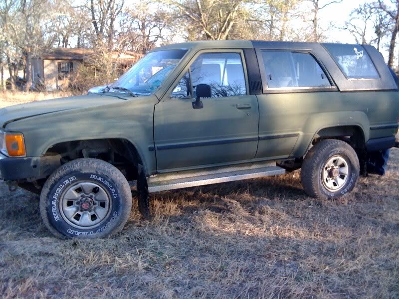 864runner_7d7bf5f79d7d09d10f7f54bbbd51268f70de75e9.jpg