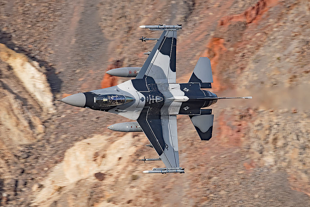 87-0313-F-16C-WA-2.jpg