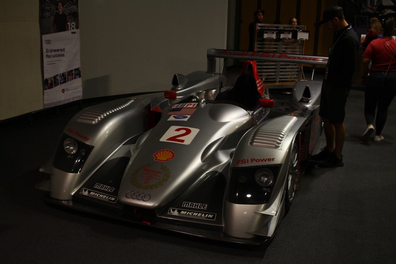 873AC280-F96D-4B57-88A4-F3B765DD83FD.jpg