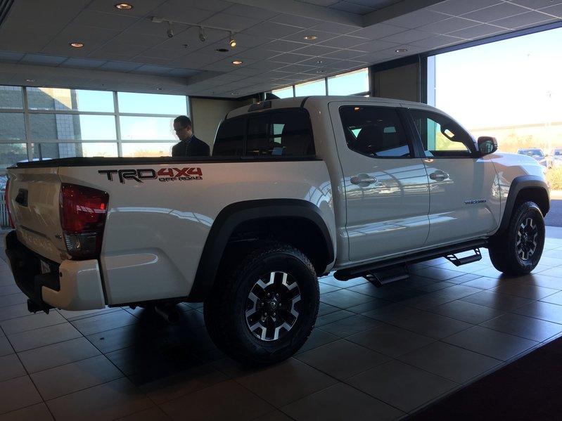 2016 Toyota Tacoma Trd Off Road >> Factory Running Boards with Steps 2016 Tacoma | Tacoma World 2016 Toyota Tacoma Trd Off Road >> Factory Running Boards with Steps 2016 Tacoma | Tacoma World