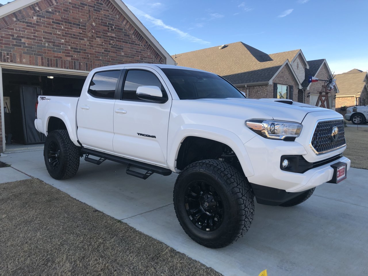 Newbie!... MY 2019 with 6in. Lift 35 tires | Tacoma World