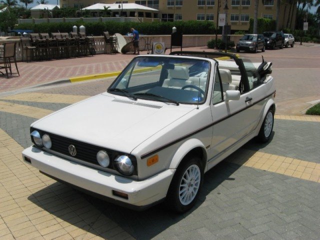 8e2f9d80c386ad8c1d516637f05a9d48--volkswagen-cabriolet-brown-interior.jpg