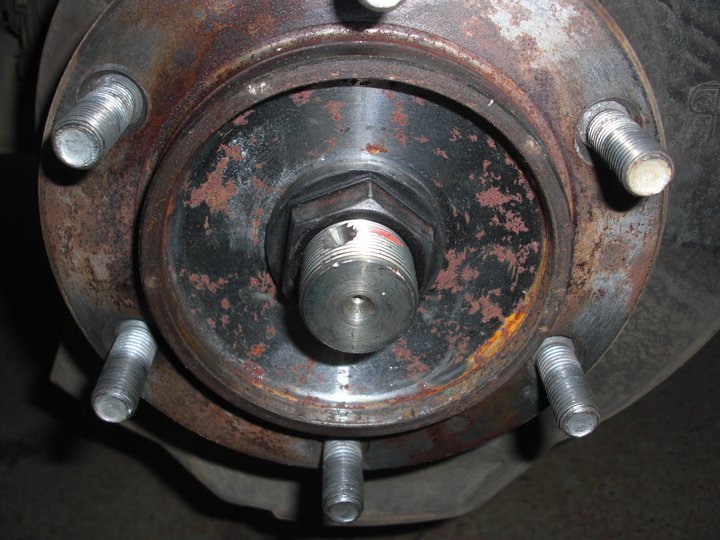 8Removehubnut_zpscb5ced27_f49fedc1ab126d40899f4e89c74edc249f57ce76.jpg