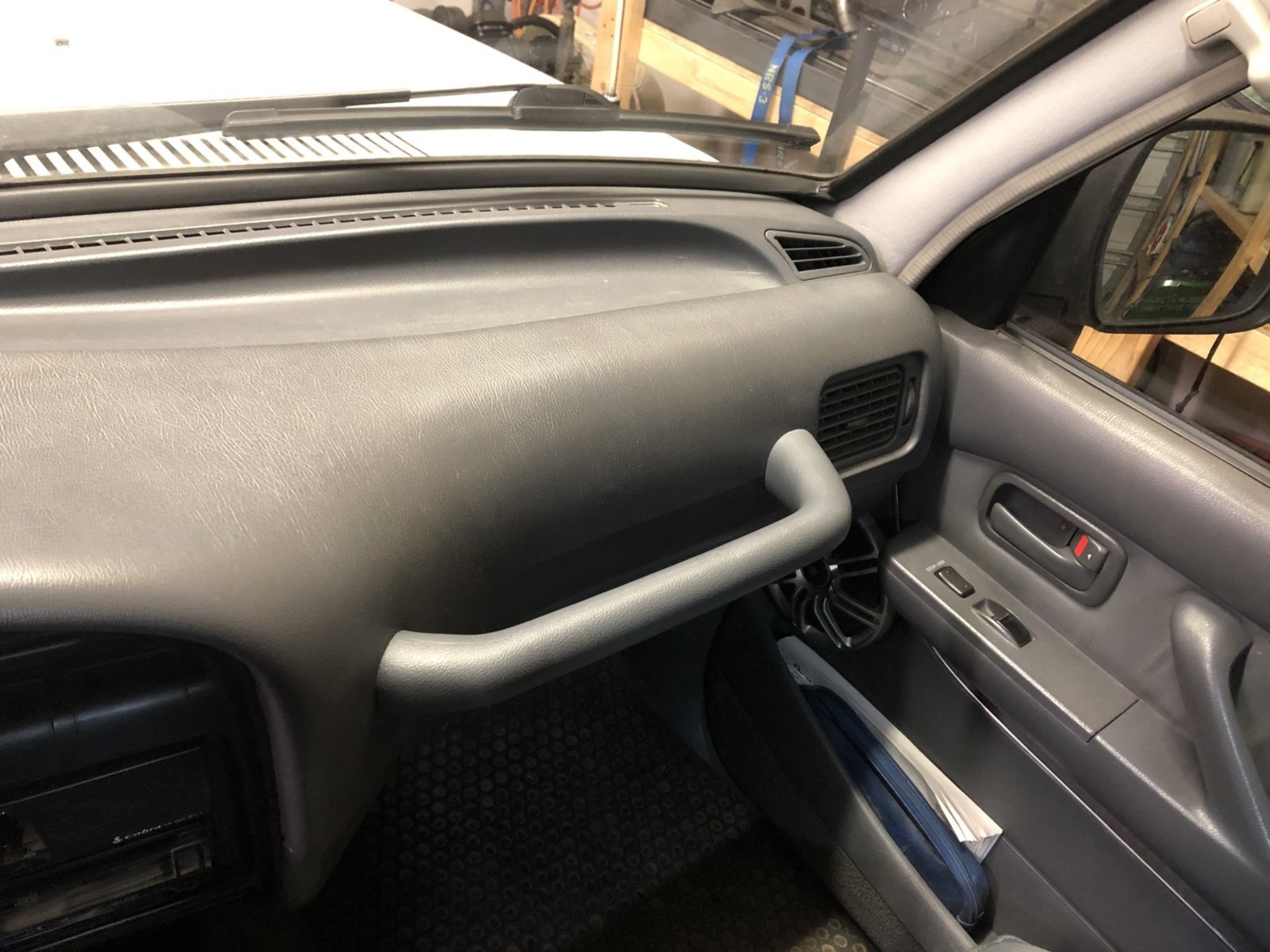 91-94-dash-bar-jpeg_db36c3ea52fc7fe62fdfb4aa1c24a1dc5fd0e0e3.jpg