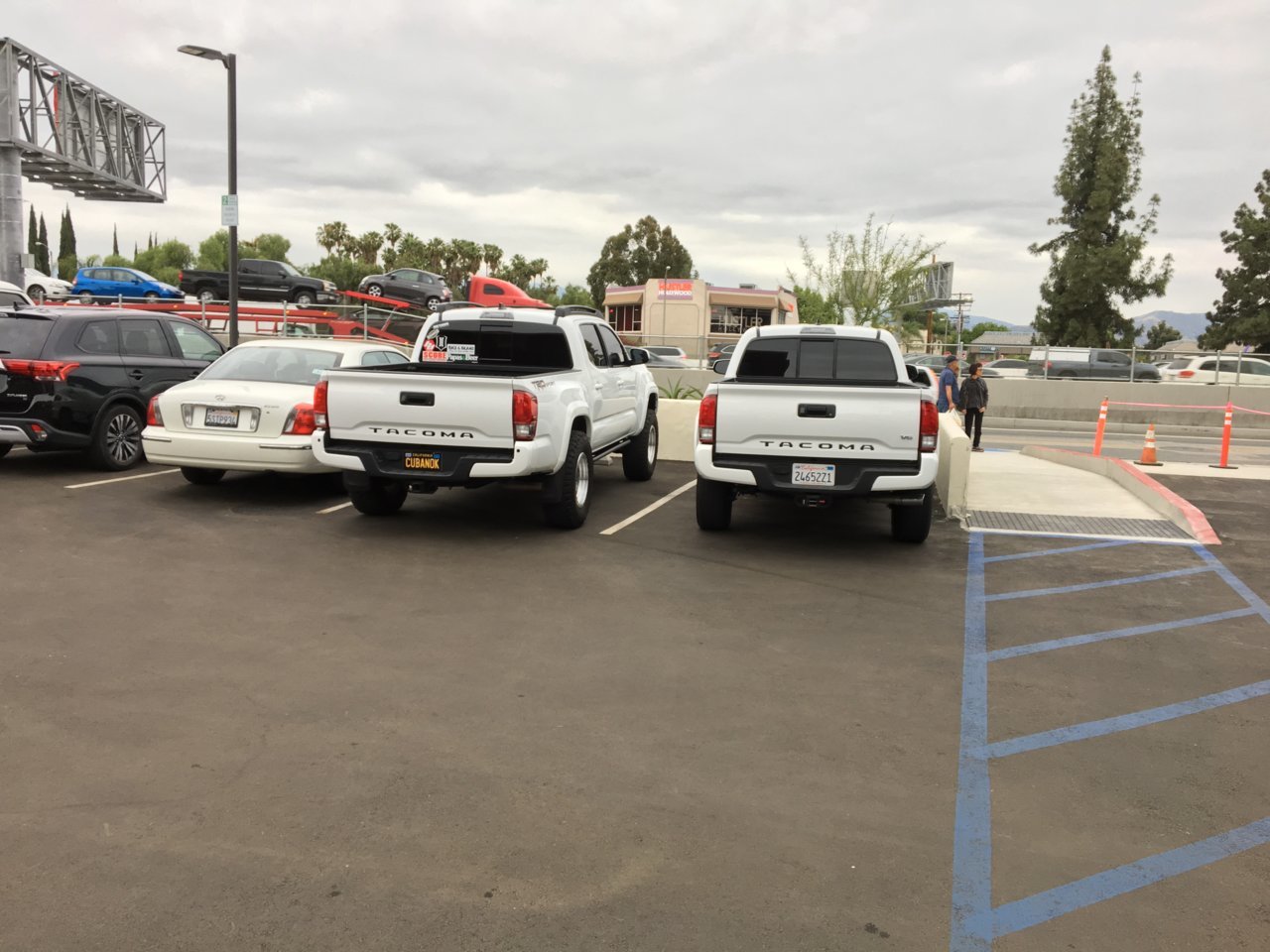 923CB46C-FD7F-4776-8A93-C6B481E8F652.jpg