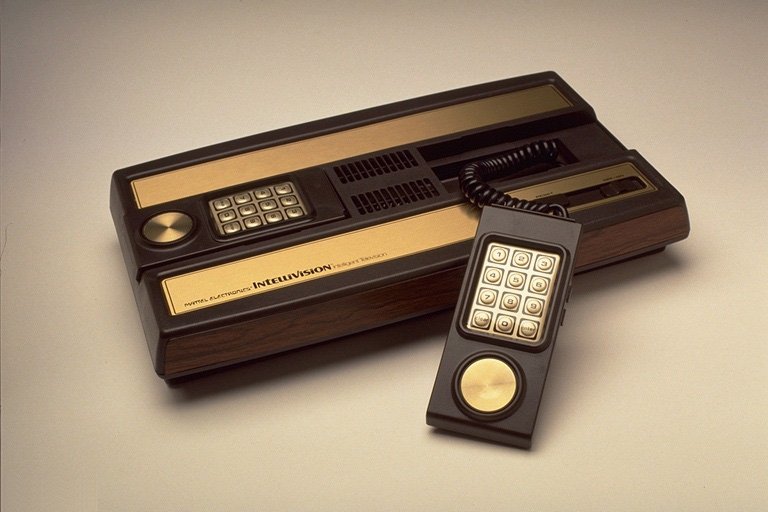 934175intellivision1_zps1ba4f519_ebf352225c9ef2541bb2f52593a3c02cc2d49be7.jpg