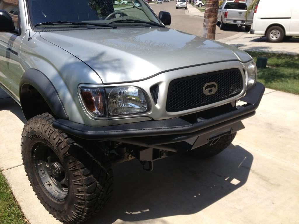 Trade 1st Gen Offroad bumper for Stock.