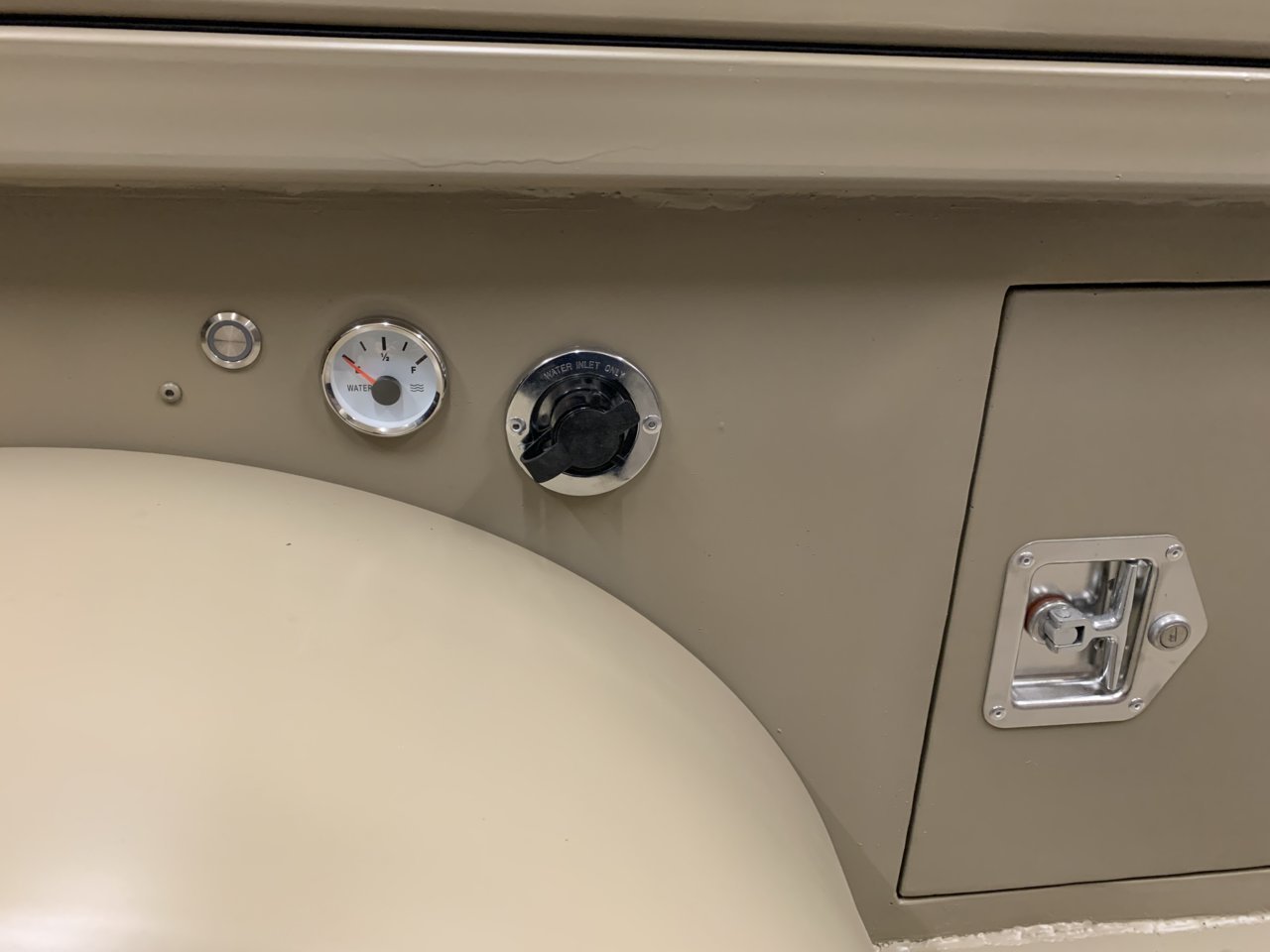 94955BB8-EC1E-4A37-B4A9-46D846B1C0C2.jpg