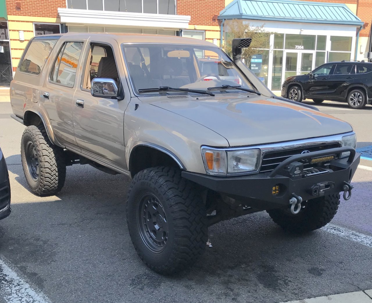 94T4R.jpg
