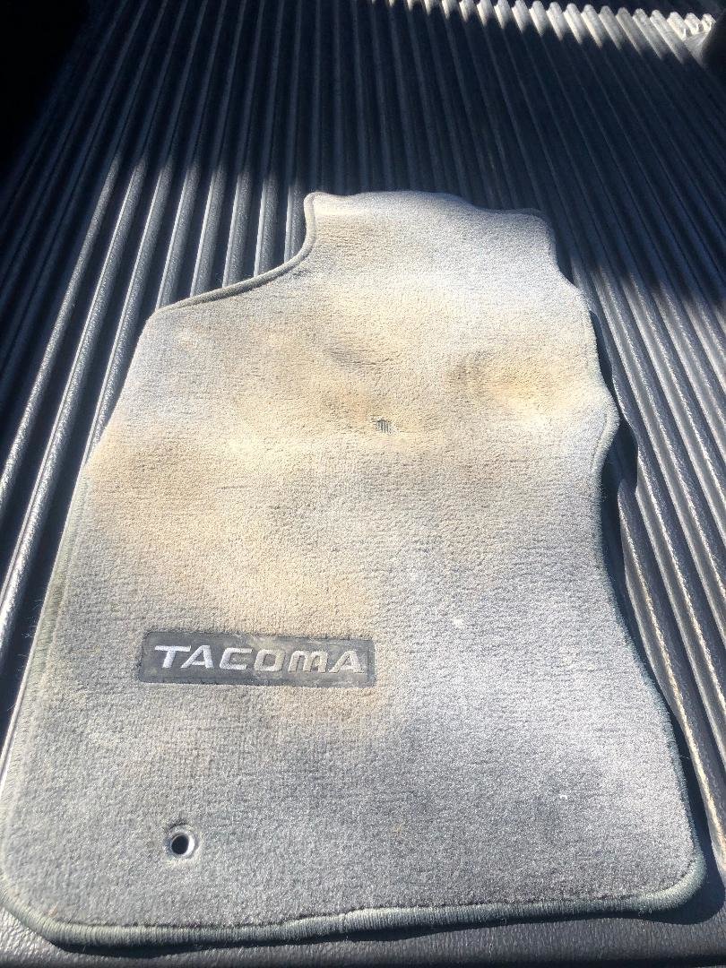 '97 driver floormat.jpg