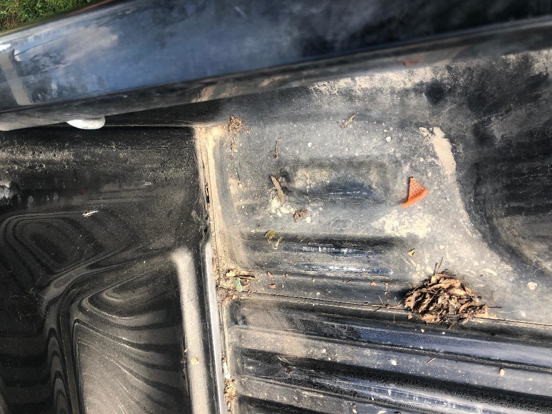 '97 liner off pass front drain.jpg