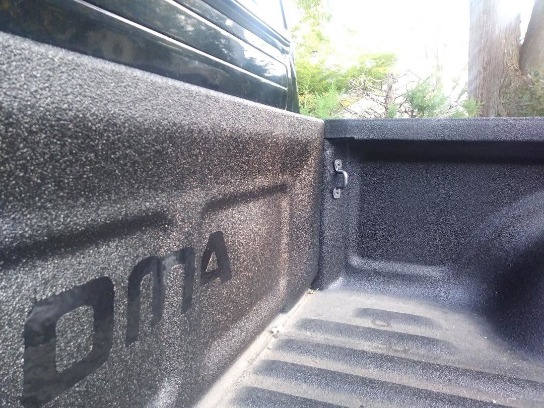 '97  rope hook powderCoat  passenger front.jpg