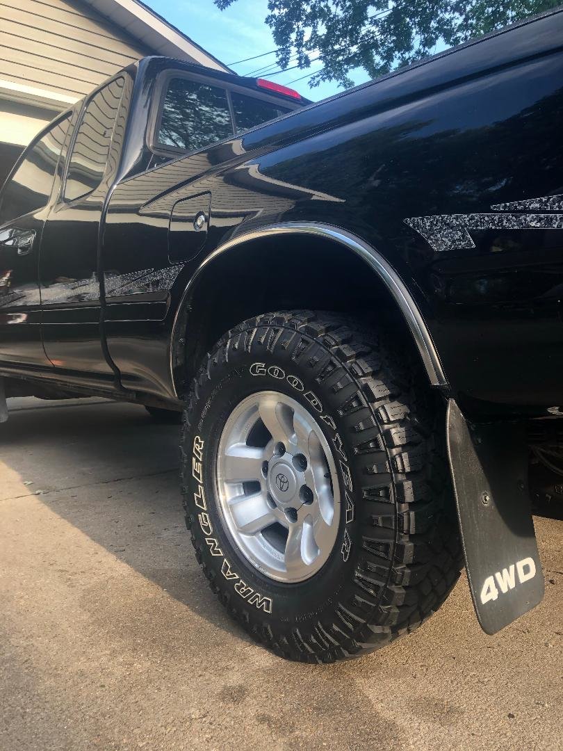 '97 taco big Tires aug-'o19.jpg