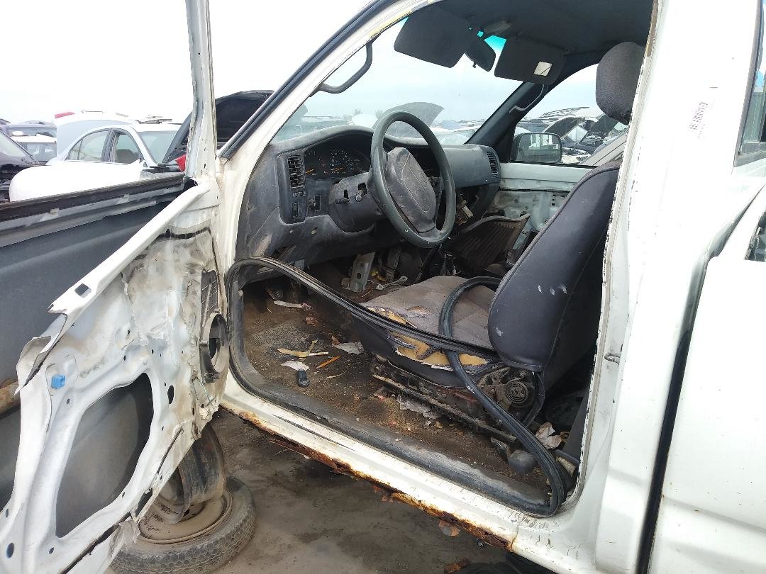 97 v6 reg cab trashed.jpg