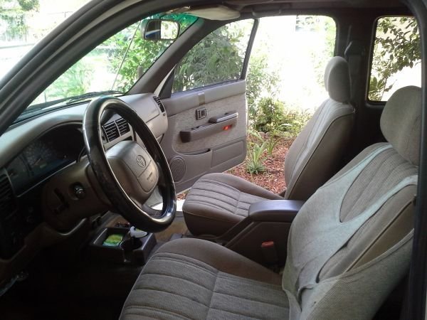 98TacomaInterior.jpg