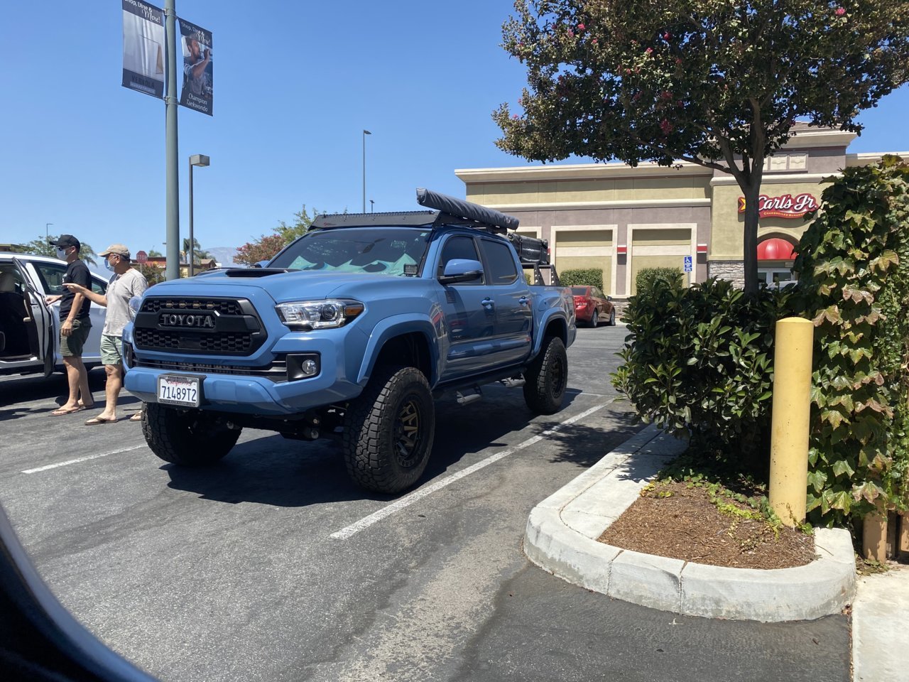 990E8CF1-C687-4722-AC9E-C91CCBF46B89.jpg