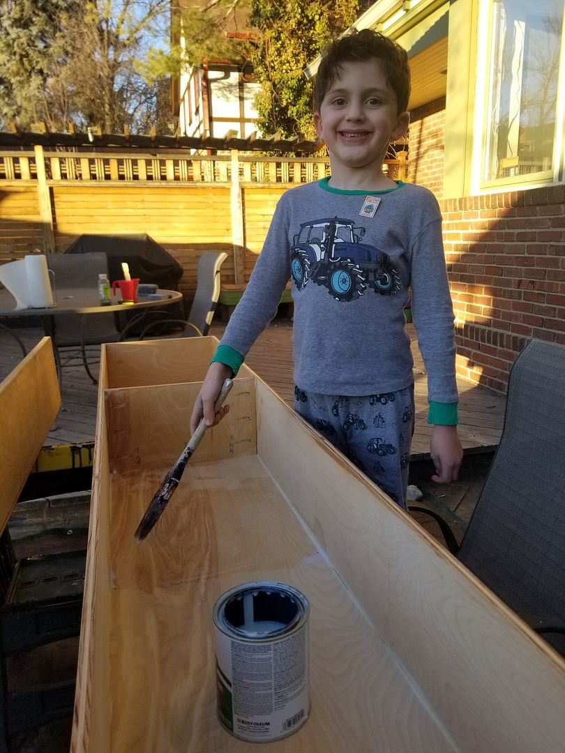 9_varnish_drawer_8d05305122563227491a4ee4e7b59a844cadcb51.jpg