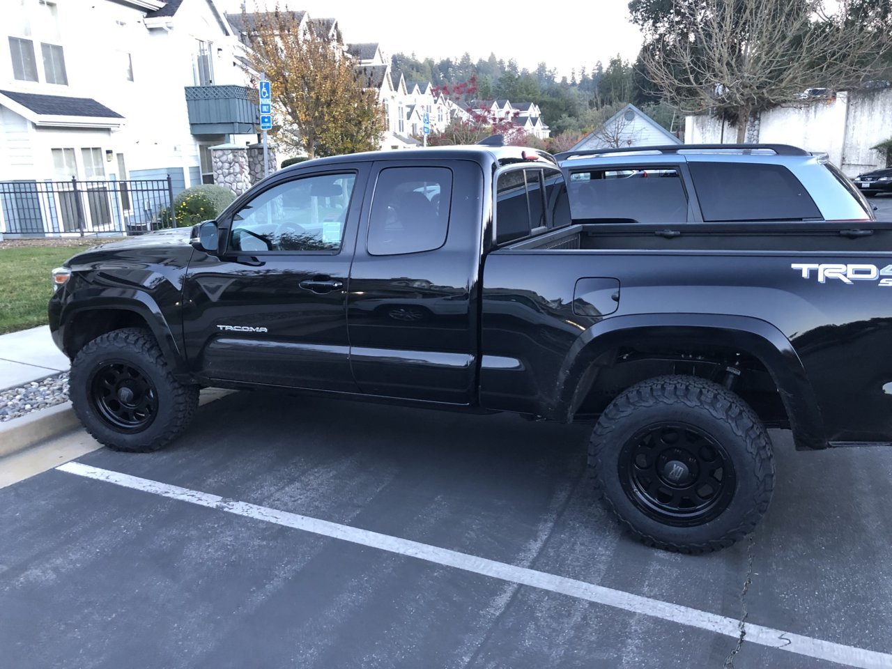 3rd gens with aftermarket wheels & NO LIFT | Page 55 | Tacoma World