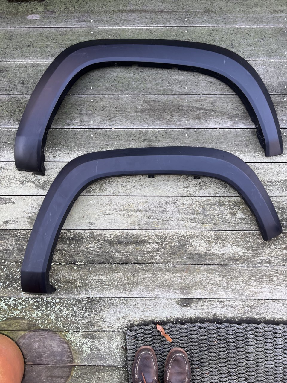 Fs: 2022 Trd Or Textured Fender Flares 