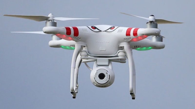 _79596772_drone.jpg
