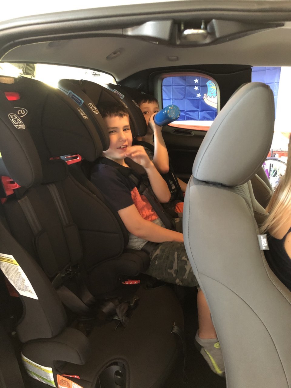 Toyota tacoma 2025 3 car seats