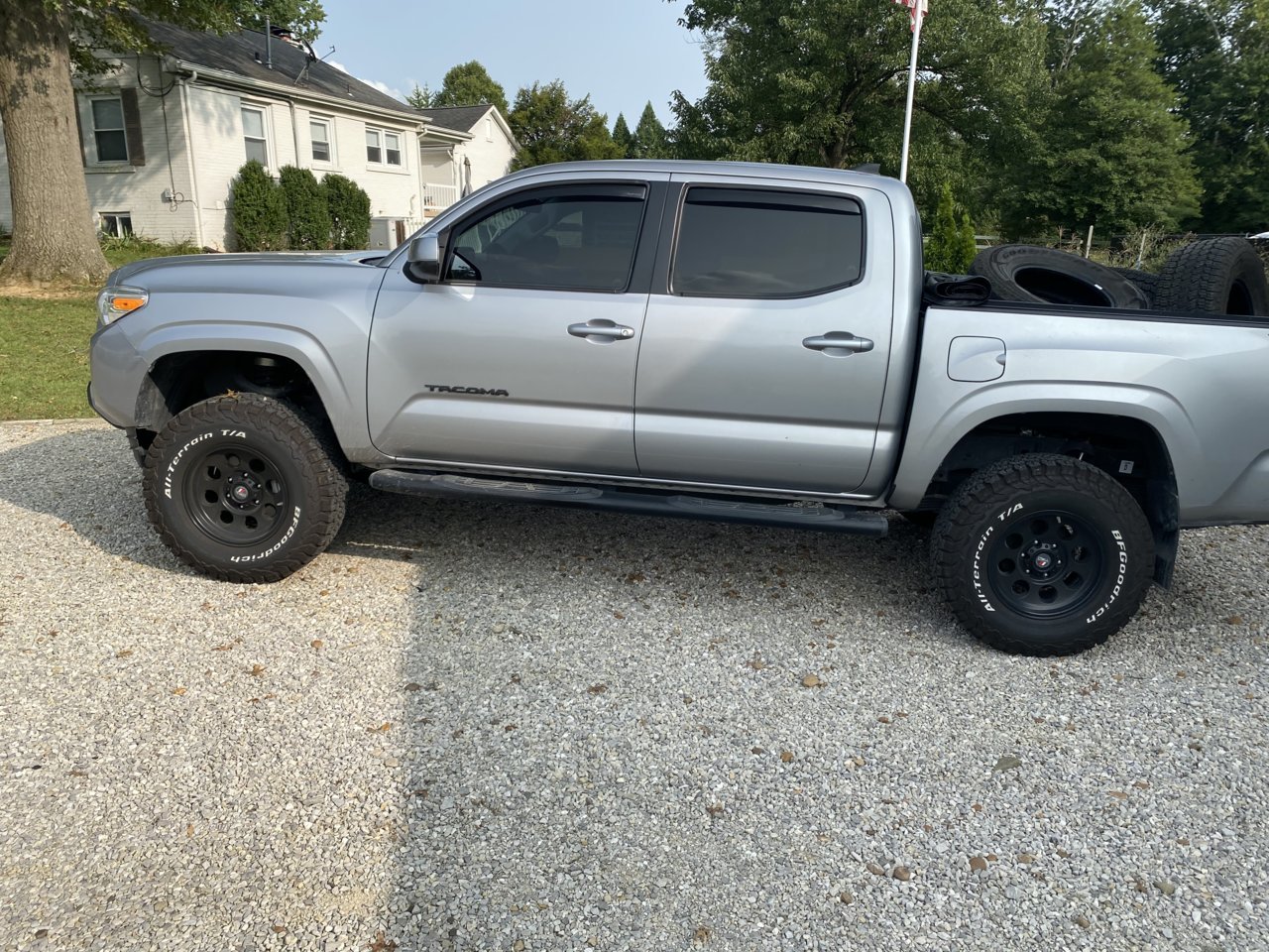 BFG all terrain ko2 265 75 16 on G-FX TR-16 wheels | Tacoma World