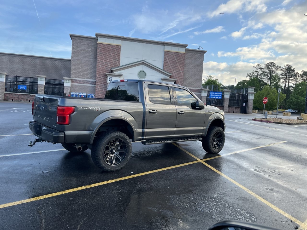 A2818AC1-A801-43EB-81BC-CB52D56D1F14.jpg