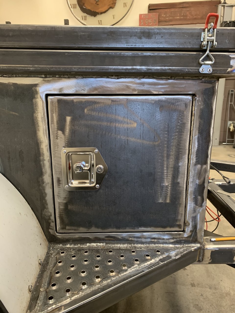 A4A20EDC-6DAE-44A8-9F49-54FEF7BAF635.jpg