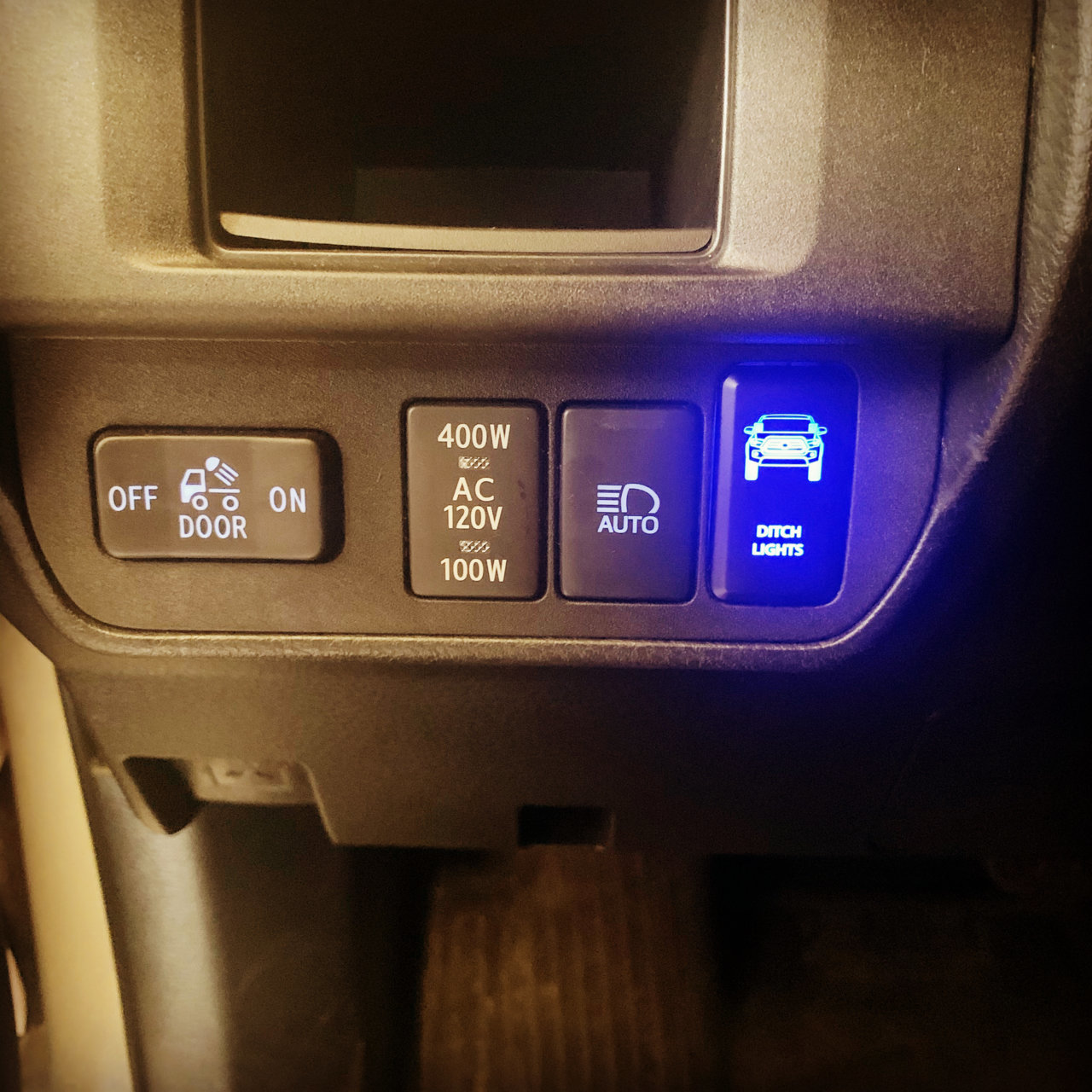 A4C78F14-0976-4C69-8F6E-EE348FBC189D.jpg