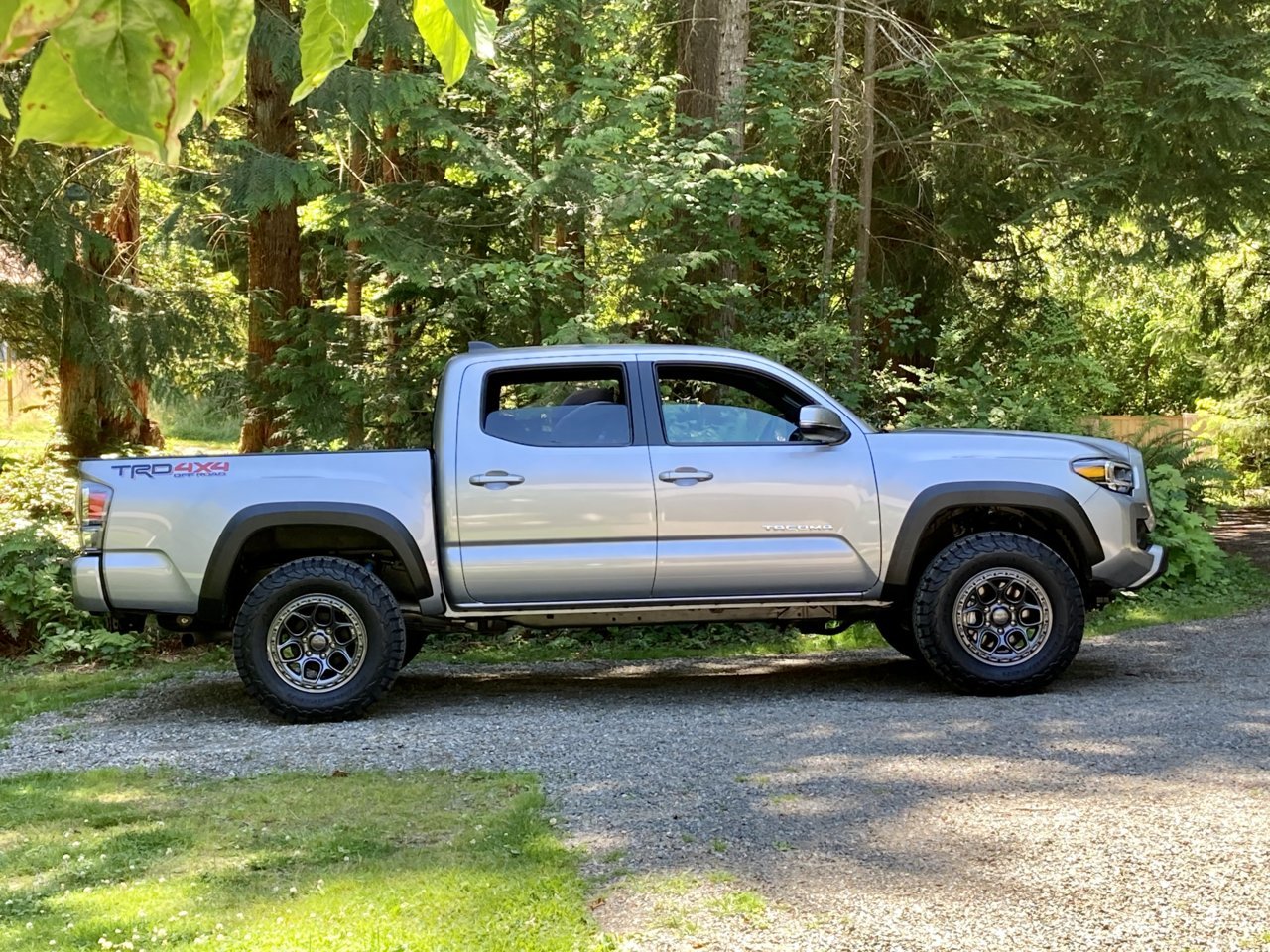 3rd gens with aftermarket wheels & NO LIFT | Page 35 | Tacoma World