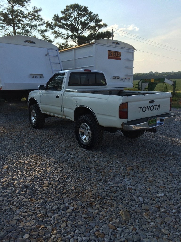 a8y7uga9_cbc71b769f36a03cb6e95621384fb9bb448df2cf.jpg