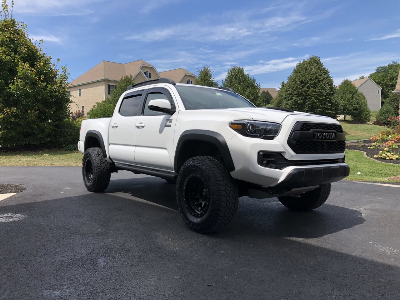 17x9 -38mm Black Ray 10’s Falken 285-70-17 tires | Tacoma World