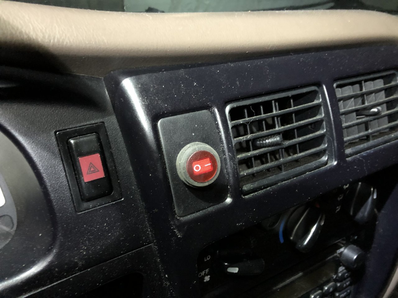 AA93ED4C-B20E-49ED-9621-1DA589898C68.jpg