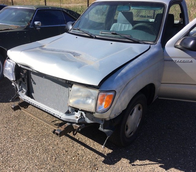 aaqr18's 2000 Tacoma.jpg