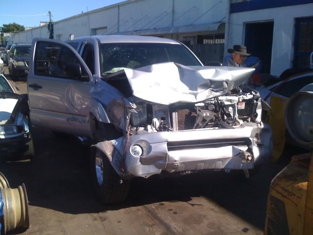 accident5_9e4f13dff75529db62fbb115788758546b9a1d4e.jpg