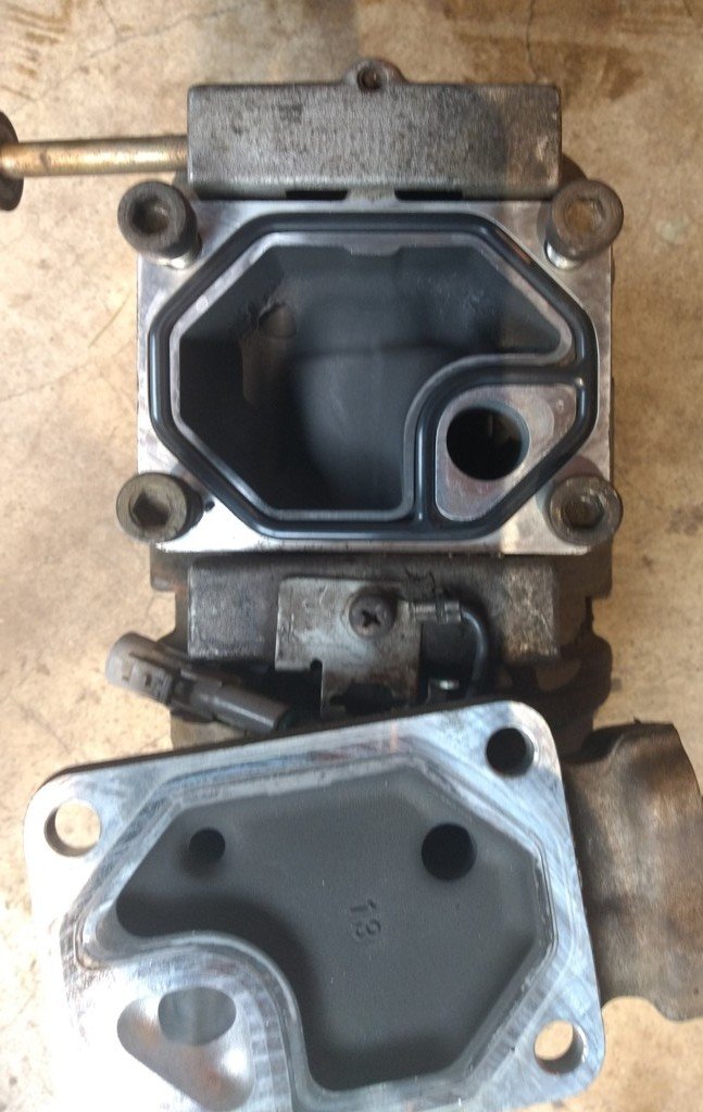 ACJ_01_Old_Compressor_4f15c7762e83a7ef7616a5fc9bac5b2aa55da0c4.jpg