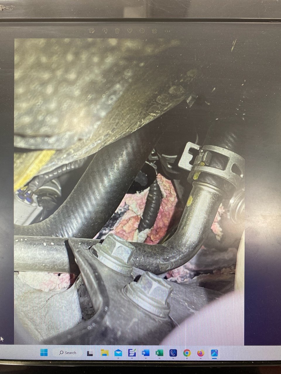 Active Leak from rear water bypass joint.jpg
