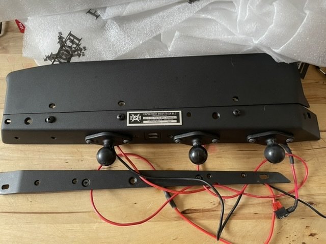 ADAE4332-1530-4D96-978C-ABAF883BFAD7.jpg
