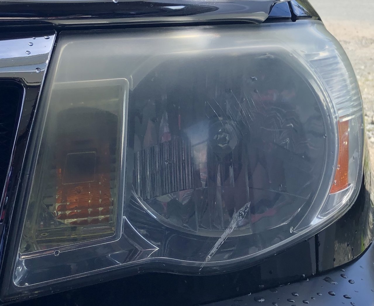 Quick Headlight Clear Coat, Cleans and Prevents Lens Yellowing