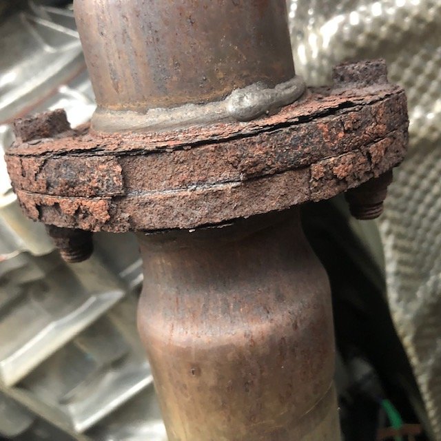 Aexhaust.jpg