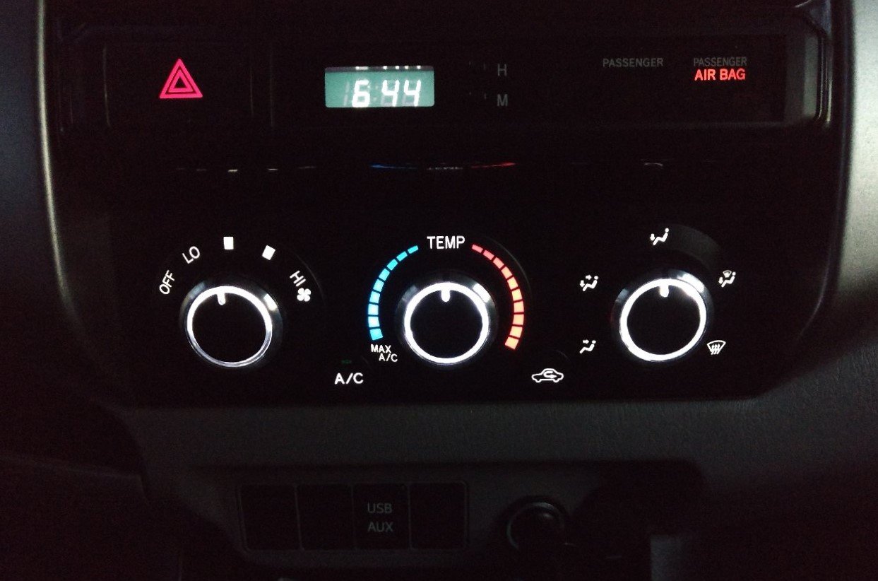 Air Knobs 4 Mod backlit.jpg