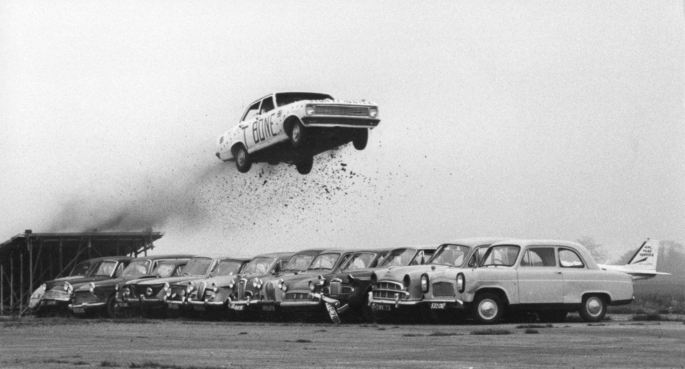 airborne1.jpg