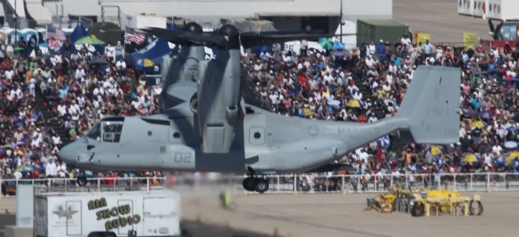 airshow2_e0f5545643472c8045d73529f3642f02dd0f915b.jpg
