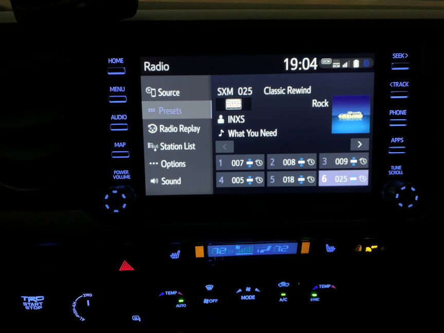 AJT Radio Knobs 1.jpg