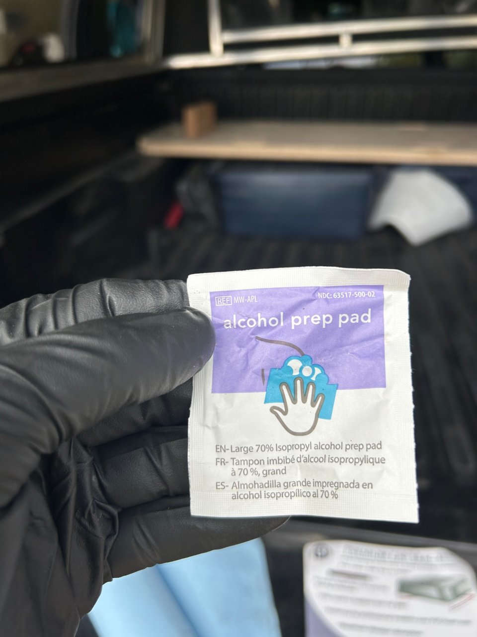 Alcohol Wipes.jpg