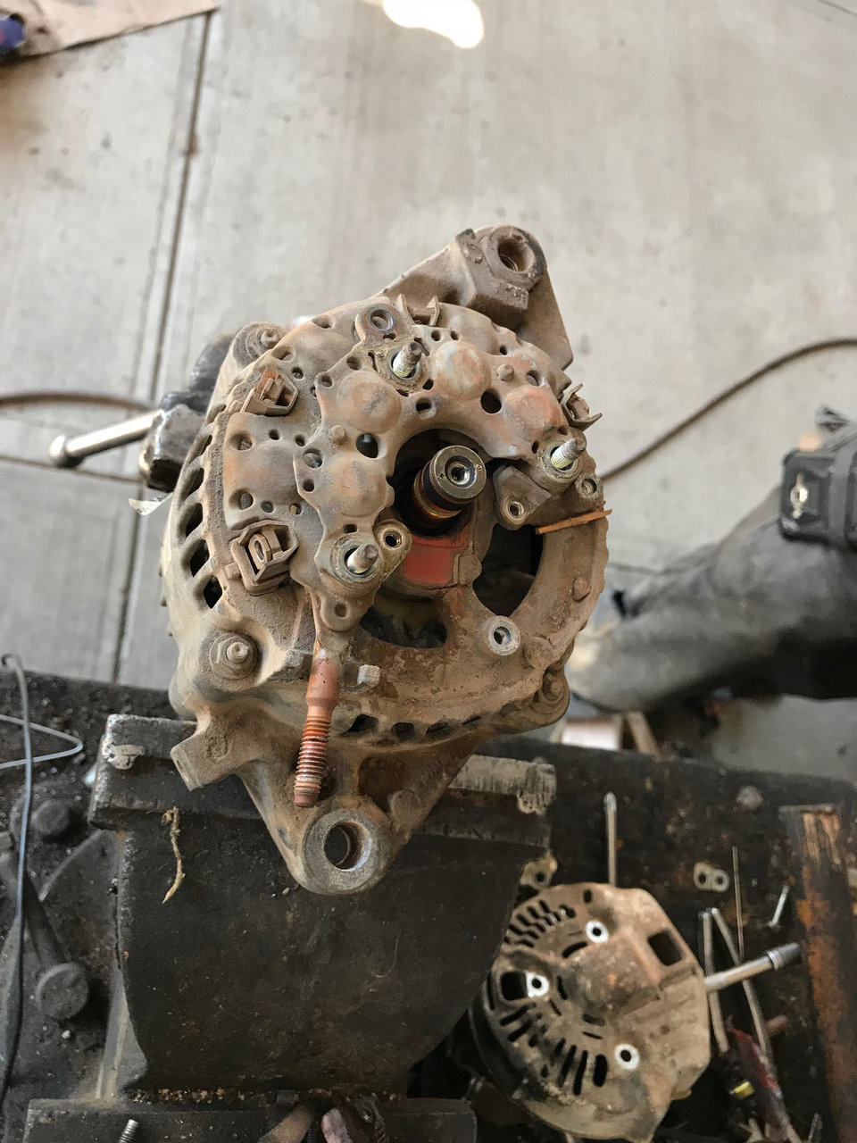 alternator.jpg