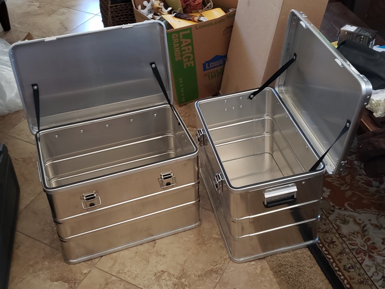 Alu-Box 73L.jpg