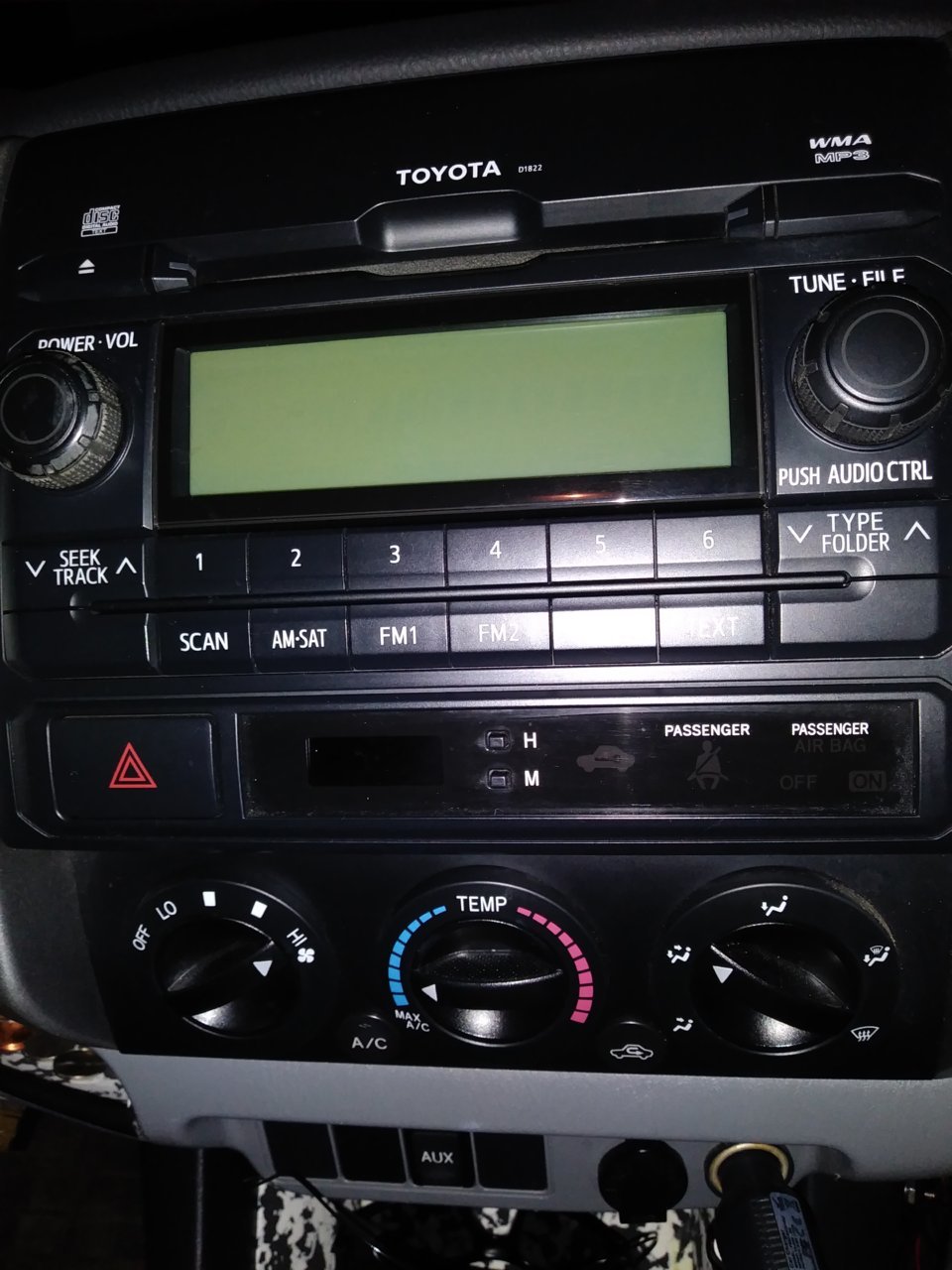 AM FM CD player.jpg