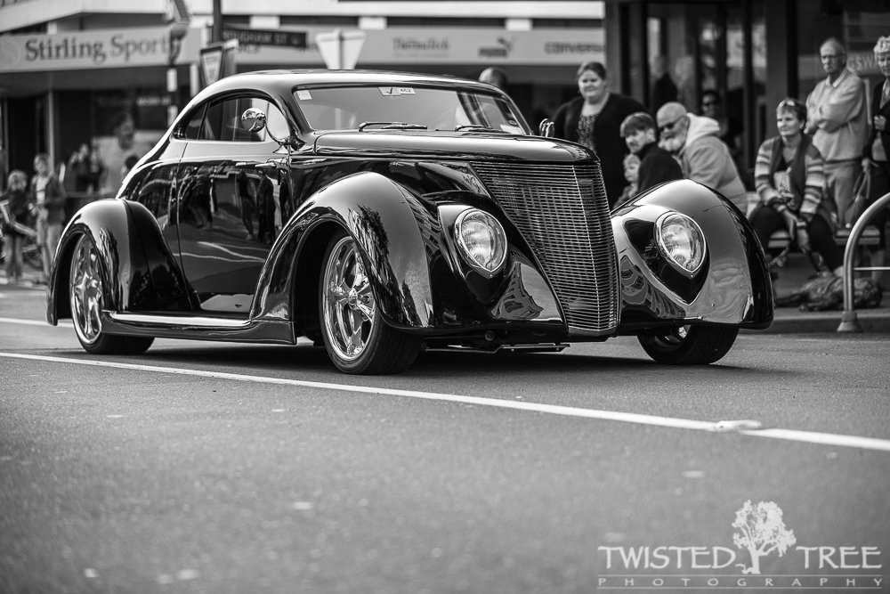 Americarna-parade-14_zps792a0cea_0cad95ff3ae54819d6995d177668adb0163e4f13.jpg